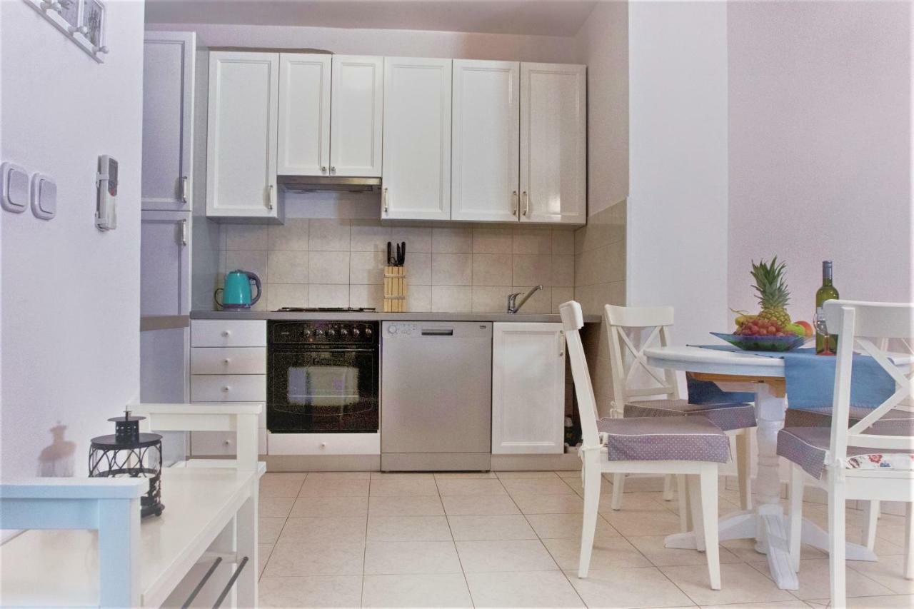 Blue Place W. Terrace Appartement Poreč Buitenkant foto