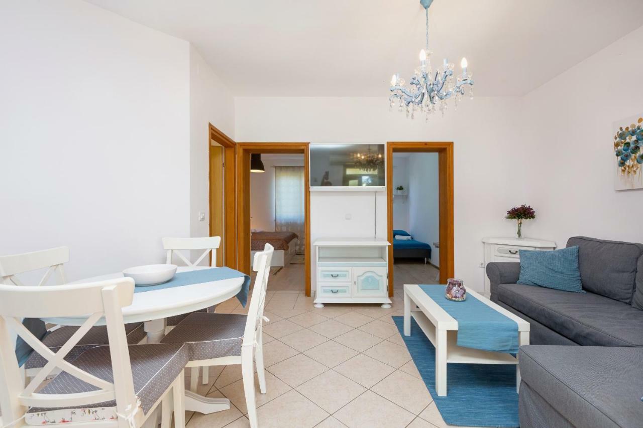 Blue Place W. Terrace Appartement Poreč Buitenkant foto